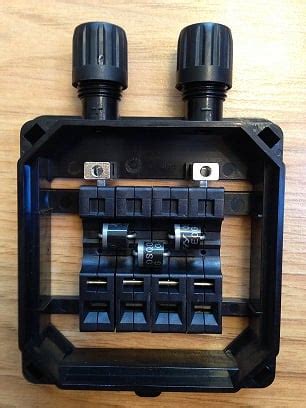 detach mc4 from solar pannel junction box|mc4 connectors locking together.